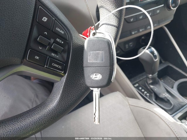 Hyundai TUCSON SE 2016 KM8J33A48GU139936 Image 11
