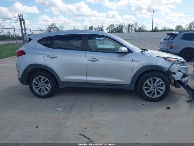Hyundai TUCSON SE 2016 KM8J33A48GU139936 Image 13