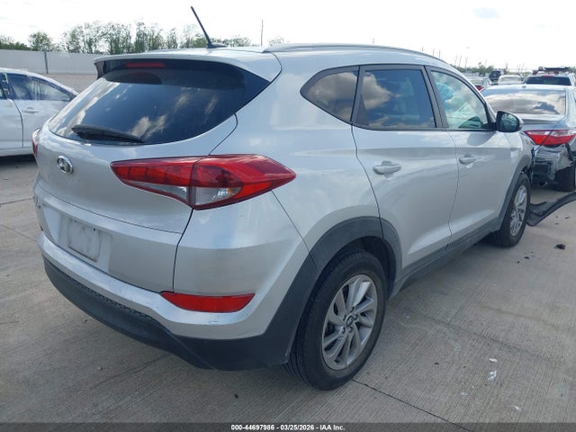 Hyundai TUCSON SE 2016 KM8J33A48GU139936 Image 4