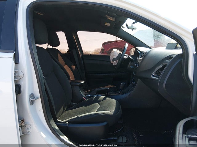 44697994 :رقم المزاد ، 1C3CDZAB9DN677227 vin ، 2013 Dodge Avenger Se مزاد بيع
