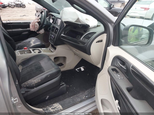 Продажа на аукционе авто 2017 Dodge Grand Caravan Sxt, vin: 2C4RDGCG8HR825766, номер лота: 44698007