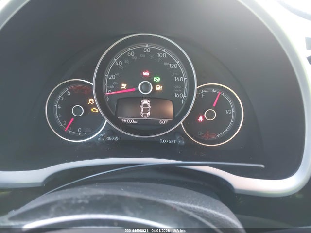 2018 VOLKSWAGEN BEETLE 3VW5DAAT4JM516110 Photo 6