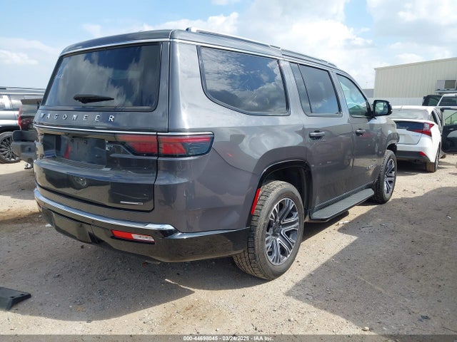 2024 JEEP WAGONEER 1C4SJUBP5RS127027 Photo 3