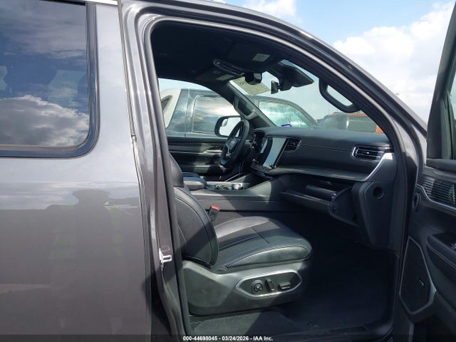 2024 JEEP WAGONEER 1C4SJUBP5RS127027 Photo 4
