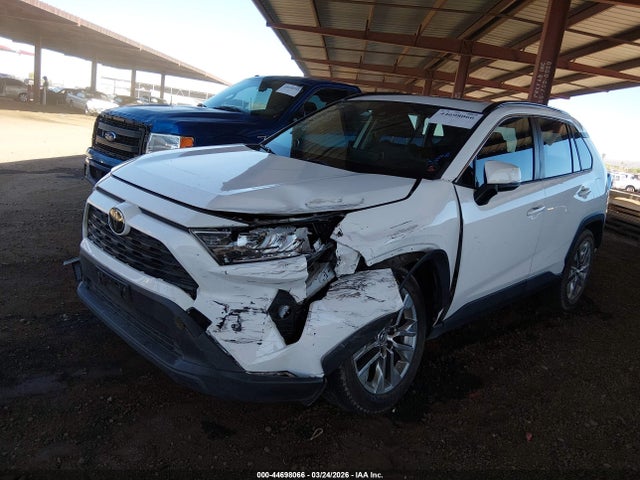 Toyota Rav4 Xle Premium 2019 JTMC1RFV1KJ004203 Image 6