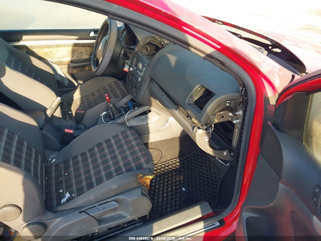 44698076 :رقم المزاد ، WVWEV71KX7W271266 vin ، 2007 Volkswagen Gti 2-door مزاد بيع