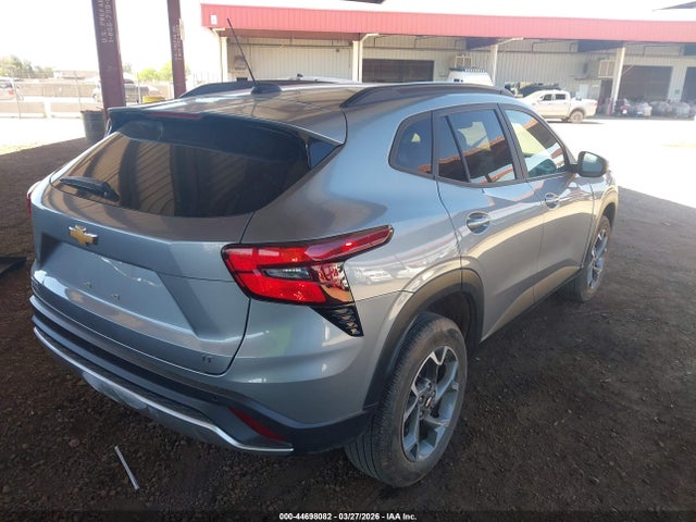 2024 CHEVROLET TRAX KL77LHE21RC203972 Photo 3