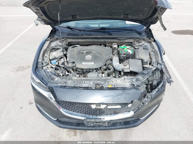 2018 MAZDA MAZDA6 JM1GL1XY3J1325941 Photo 9