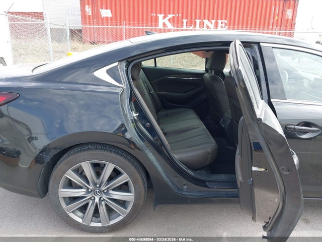 2018 MAZDA MAZDA6 JM1GL1XY3J1325941 Photo 7