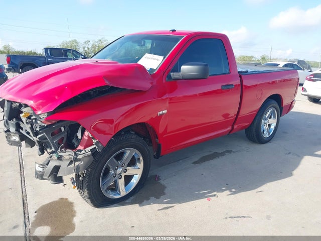 3C6JR6AT7EG158545 RAM 1500 Express