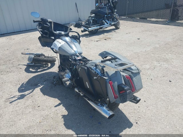 Harley-Davidson FLTRX 2025 1HD1KH715SB621512 Image 3