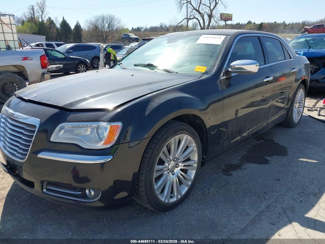 2011 Chrysler 300c მანქანა იყიდება აუქციონზე, vin: 2C3CA6CT0BH560669, აუქციონის ნომერი: 44698111