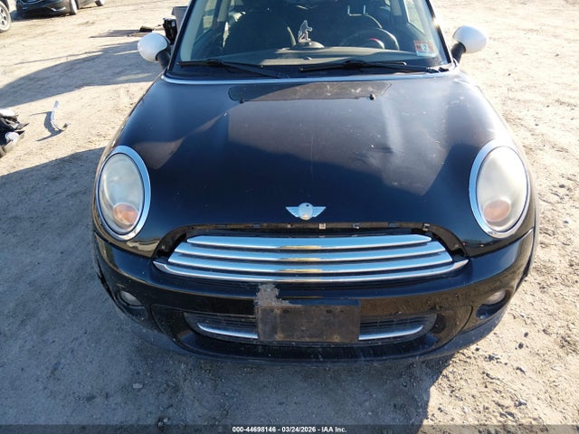 2011 MINI COOPER WMWSU3C54BT182158 Photo 5