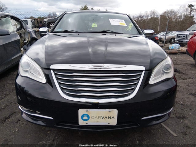 2013 Chrysler 200 Limited მანქანა იყიდება აუქციონზე, vin: 1C3CCBCG9DN621100, აუქციონის ნომერი: 44698190