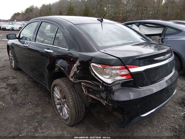 2013 Chrysler 200 Limited მანქანა იყიდება აუქციონზე, vin: 1C3CCBCG9DN621100, აუქციონის ნომერი: 44698190