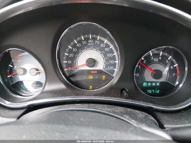 2013 Chrysler 200 Limited მანქანა იყიდება აუქციონზე, vin: 1C3CCBCG9DN621100, აუქციონის ნომერი: 44698190