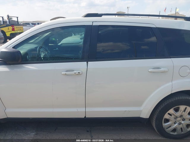 3C4PDCAB7JT448213 Dodge JOURNEY SE
