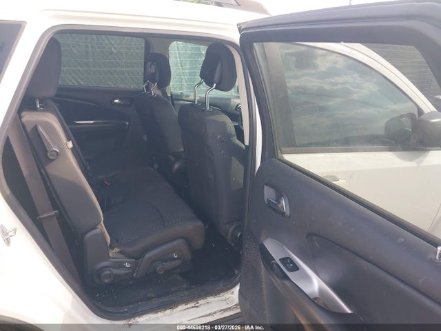3C4PDCAB7JT448213 Dodge JOURNEY SE