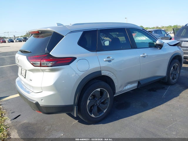 2024 Nissan Rogue Sv Fwd მანქანა იყიდება აუქციონზე, vin: 5N1BT3BAXRC751573, აუქციონის ნომერი: 44698231