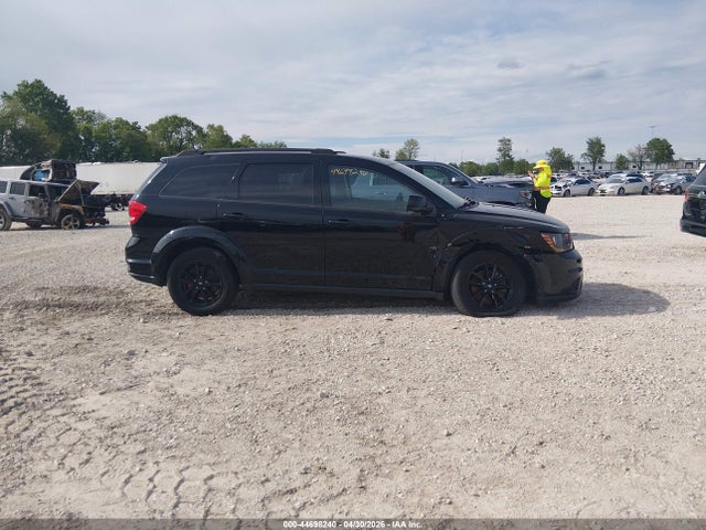 3C4PDCBB0KT820927 Dodge JOURNEY SE