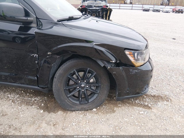 3C4PDCBB0KT820927 Dodge JOURNEY SE