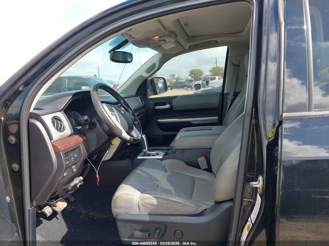 44698245 :رقم المزاد ، 5TFFY5F17EX160567 vin ، 2014 Toyota Tundra Limited 5.7l V8 مزاد بيع