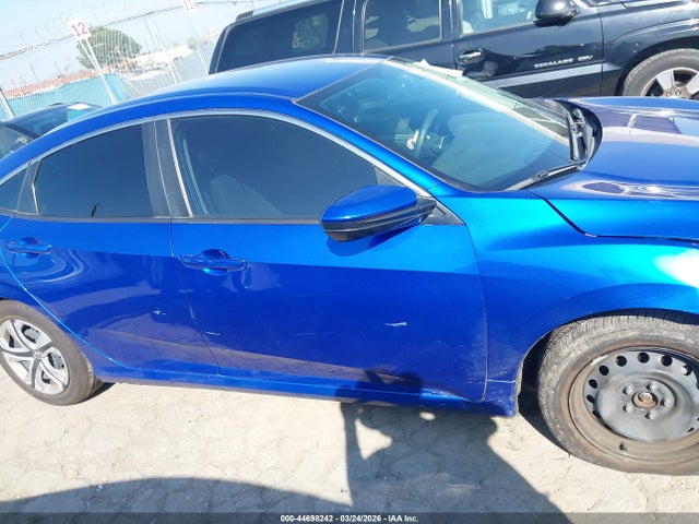 Honda Civic Lx 2018 2HGFC2F53JH604690 Image 13