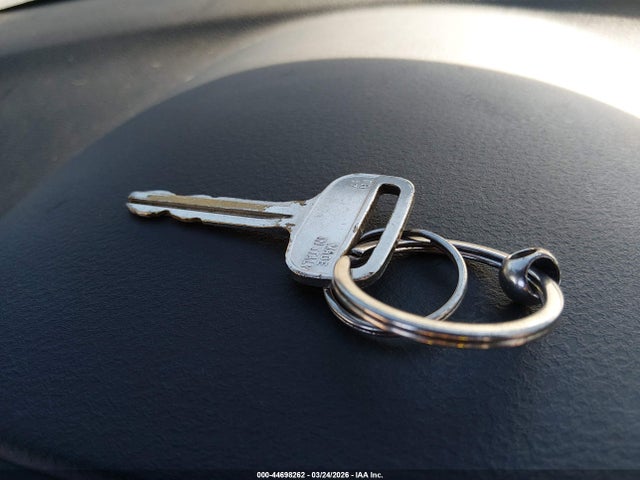 2004 TOYOTA RAV4 JTEGD20VX40016377 Photo 10