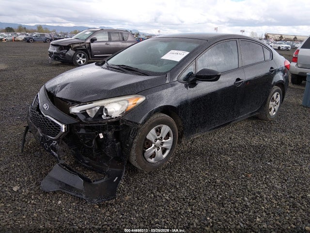 KIA FORTE LX 2015 KNAFK4A62F5425243 Image 2