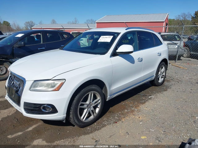 Продажа на аукционе авто 2015 Audi Q5 2.0t Premium, vin: WA1CFAFP7FA128559, номер лота: 44698331