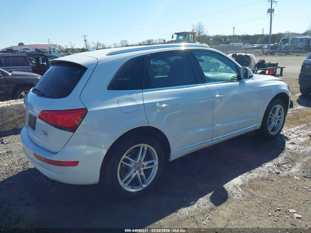 Продажа на аукционе авто 2015 Audi Q5 2.0t Premium, vin: WA1CFAFP7FA128559, номер лота: 44698331