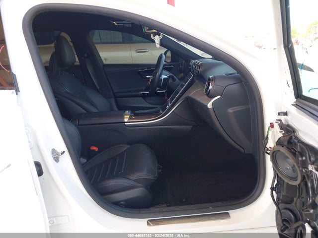 2023 MERCEDES-BENZ C 300 W1KAF4HB0PR086390 Photo 4
