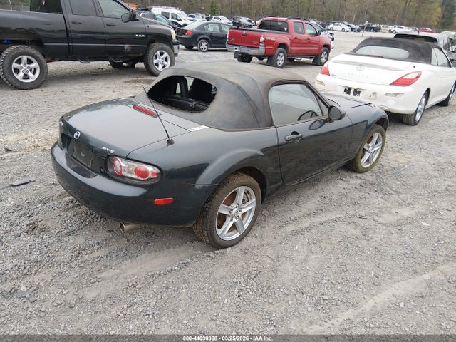 44698368 :رقم المزاد ، JM1NC25F760117069 vin ، 2006 Mazda Mx-5 مزاد بيع