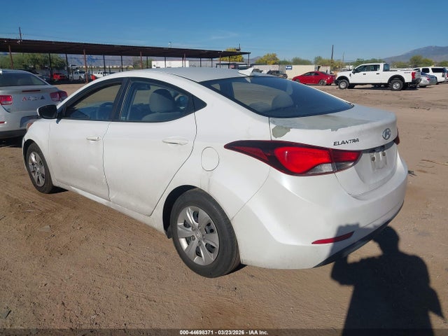 Продажа на аукционе авто 2016 Hyundai Elantra Se, vin: 5NPDH4AE9GH718400, номер лота: 44698371