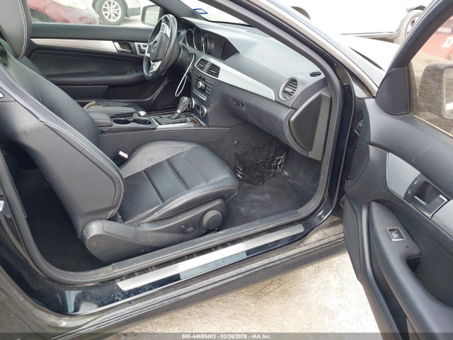 Продаж на аукціоні авто 2012 Mercedes-benz C 250, vin: WDDGJ4HB5CF811664, номер лоту: 44698403