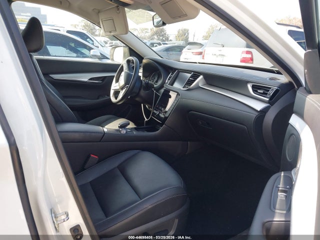 44698408 :رقم المزاد ، 3PCAJ5BA6MF102060 vin ، 2021 Infiniti Qx50 Luxe مزاد بيع