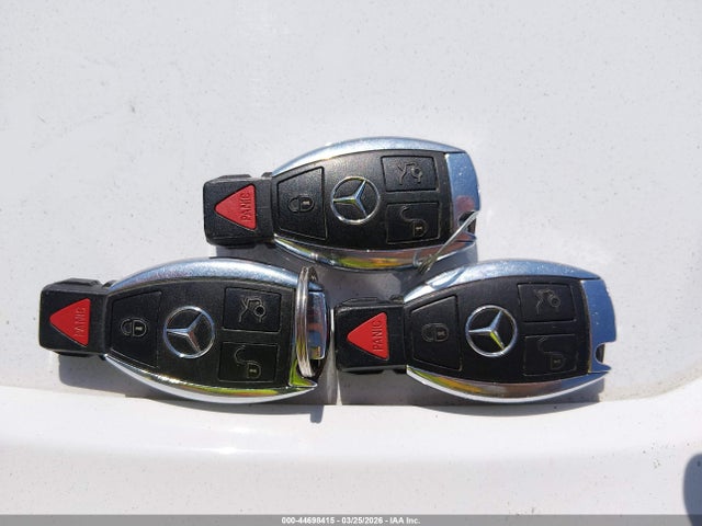 2013 MERCEDES-BENZ E 350 WDDHF8JBXDA700789 Photo 10