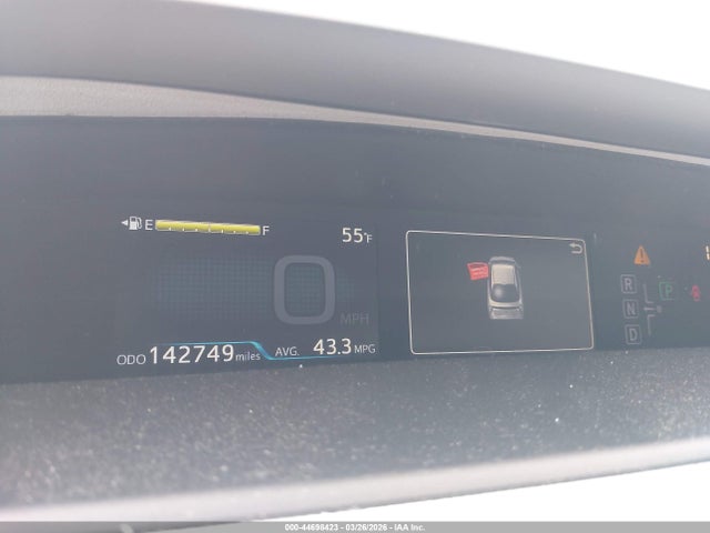 JTDKBRFU6H3033063 Toyota Prius Two