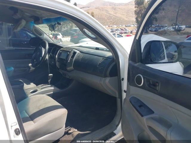 3TMKU4HN0FM042792 Toyota Tacoma Prerunner V6