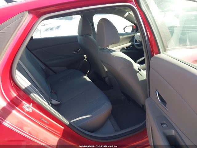 44698454 :رقم المزاد ، 5NPLM4AGXMH023945 vin ، 2021 Hyundai Elantra Sel مزاد بيع