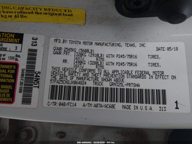 44698462 :رقم المزاد ، 5TFAZ5CN2JX064824 vin ، 2018 Toyota Tacoma Sr5 V6 مزاد بيع