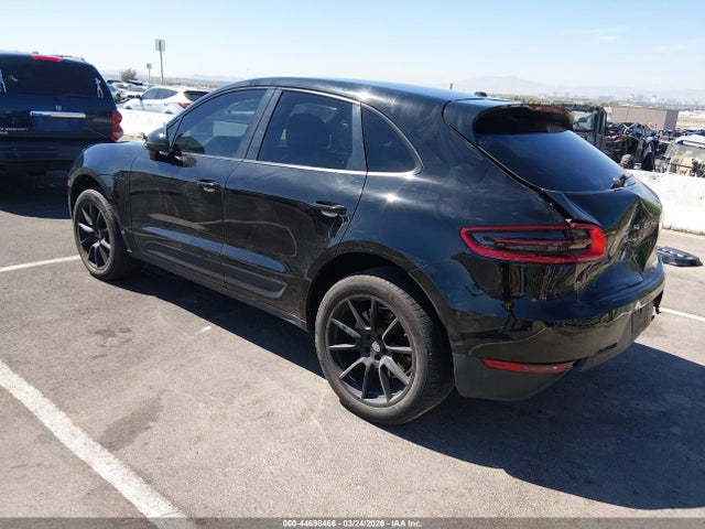 2015 PORSCHE MACAN WP1AB2A5XFLB51910 Photo 2