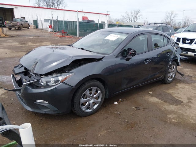 Продаж на аукціоні авто 2015 Mazda Mazda3 I Sport, vin: 3MZBM1U74FM143112, номер лоту: 44698472