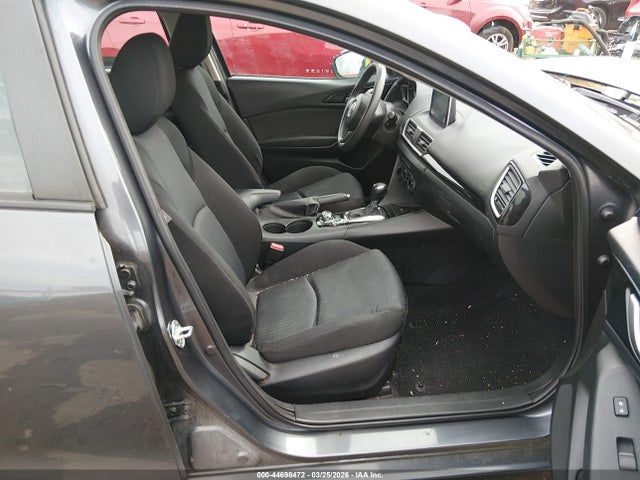 Продаж на аукціоні авто 2015 Mazda Mazda3 I Sport, vin: 3MZBM1U74FM143112, номер лоту: 44698472