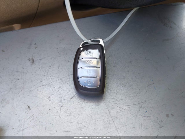 KM8J33A46LU124460 Hyundai Tucson Value