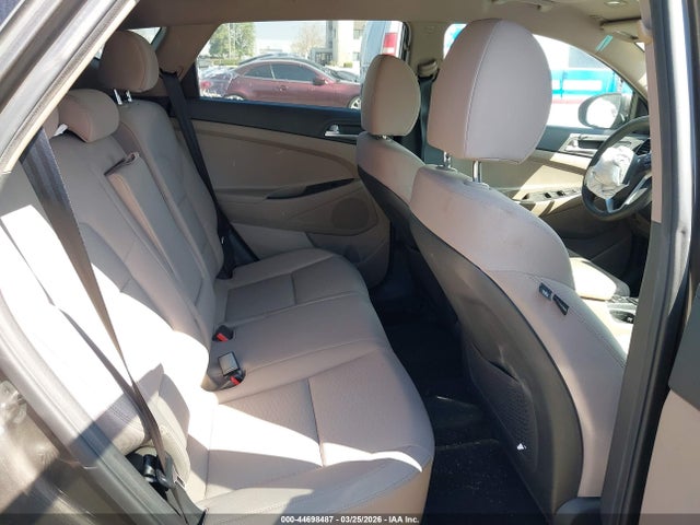 KM8J33A46LU124460 Hyundai Tucson Value