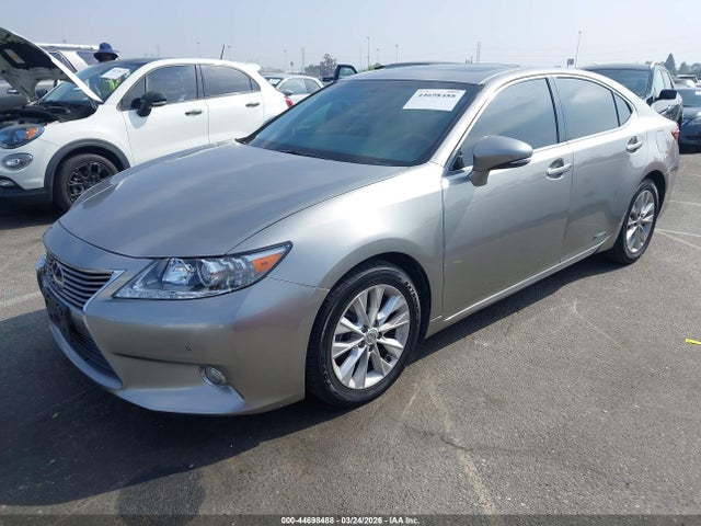 2015 LEXUS ES 300H JTHBW1GG5F2095781 Photo 1