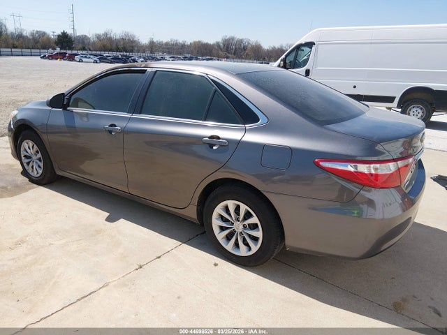 Aukcja sprzedaży 2015 Toyota Camry Le, vin: 4T4BF1FK0FR452815, numer aukcji: 44698526