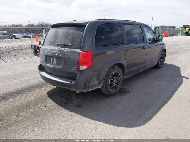 44698531 :رقم المزاد ، 2C4RDGEG1JR361206 vin ، 2018 Dodge Grand Caravan Gt مزاد بيع