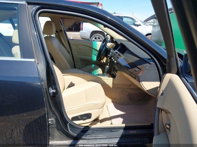 44698539 :رقم المزاد ، WBANF73556CG65424 vin ، 2006 Bmw 530xi مزاد بيع
